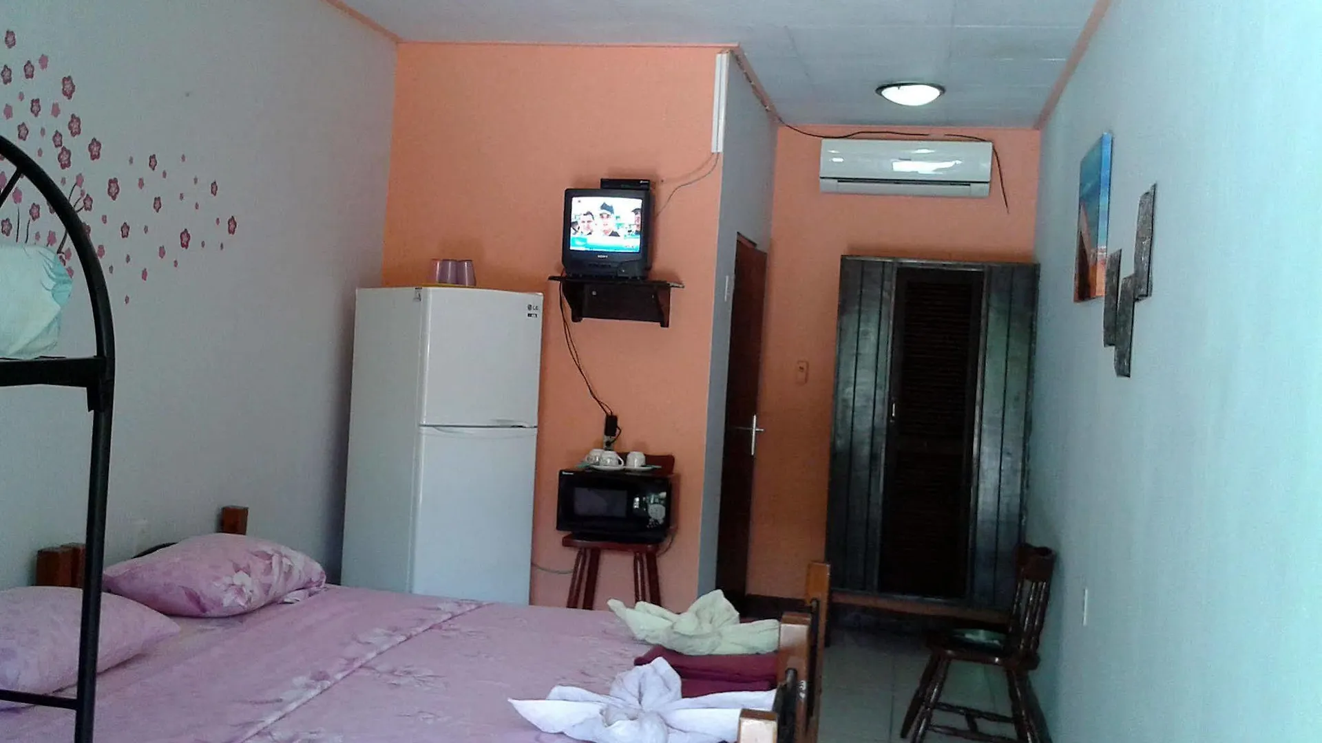מלון וילמסטאד Apartamentos Cecil Paradise