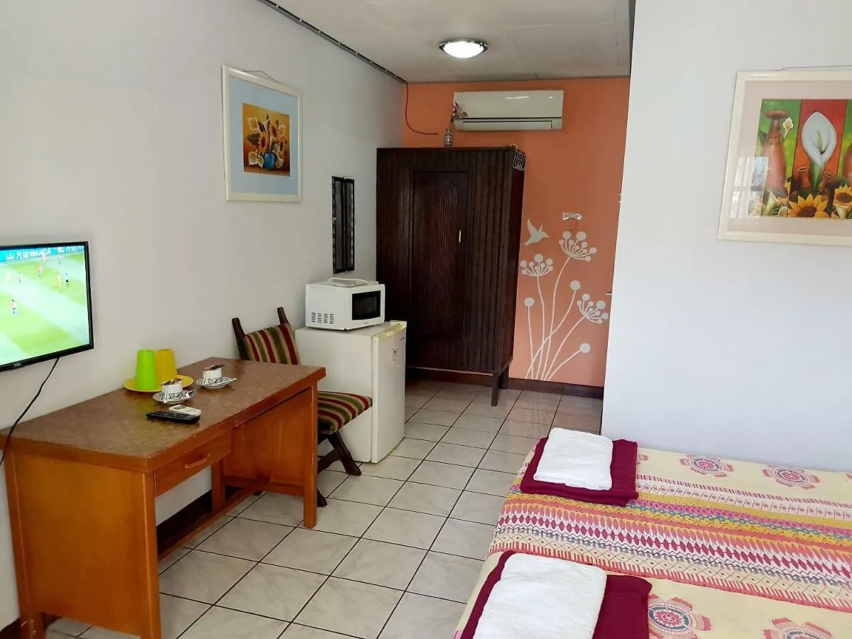 ** מלון וילמסטאד Apartamentos Cecil Paradise קוראסאו